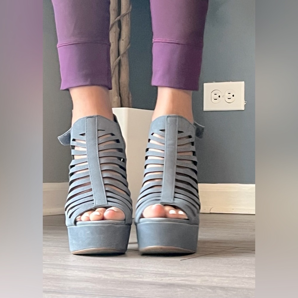 Denim Open Toe Platform - Picture 2 of 6